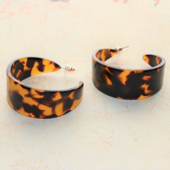 Jewelry - New 80s Inspired Geometric Acrylic Hoop Earrings